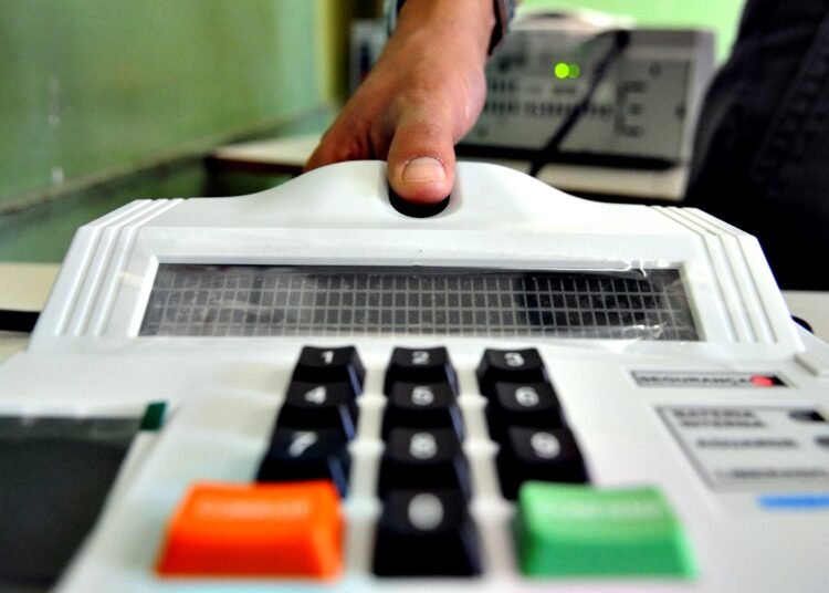 Sem biometria, 247 mil ainda poderão votar no MA